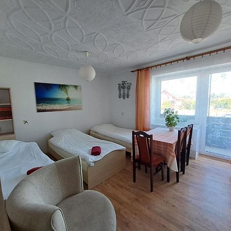 Pokoje Goscinne U Marysi Nowy Sącz Extérieur photo