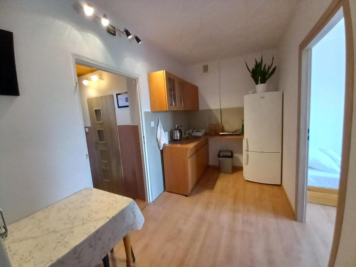 Pokoje Goscinne U Marysi Nowy Sącz Extérieur photo